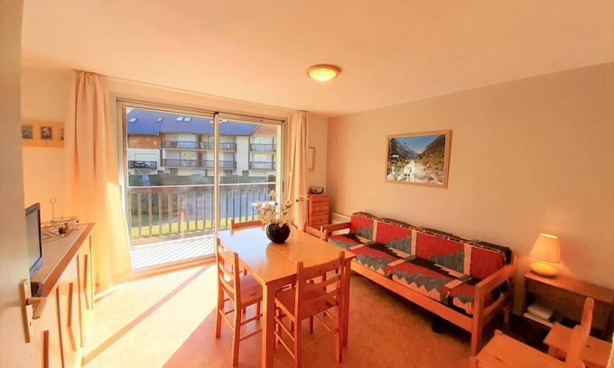 Vignec Wohnung | Gemütliche T3-Wohnung mit Südbalkon in St. Lary Soulan – 4 Schlafplätze, Parkplatz, Ski-Abstellraum