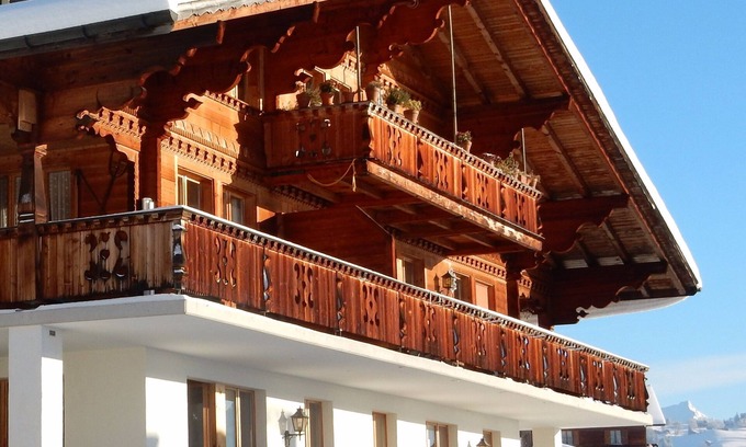Beatenberg Wohnung | Sunny Swiss Chalet Apartment