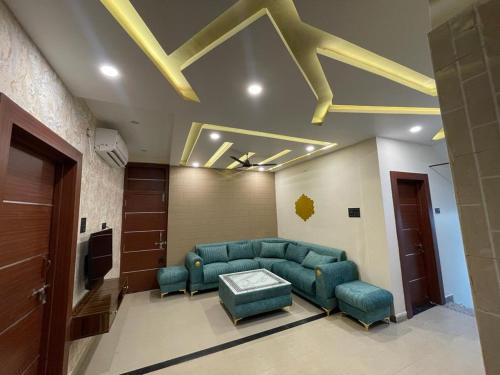 Gwalior Wohnung | SunRays - Unique 3BHK in the Heart of the City