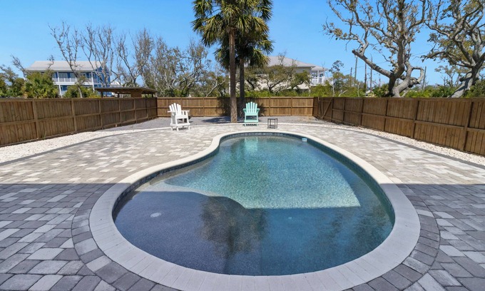 Port St. Joe Haus | NEW LISTING! Sunset Beach House sleeps 6, steps from beach! Private pool!