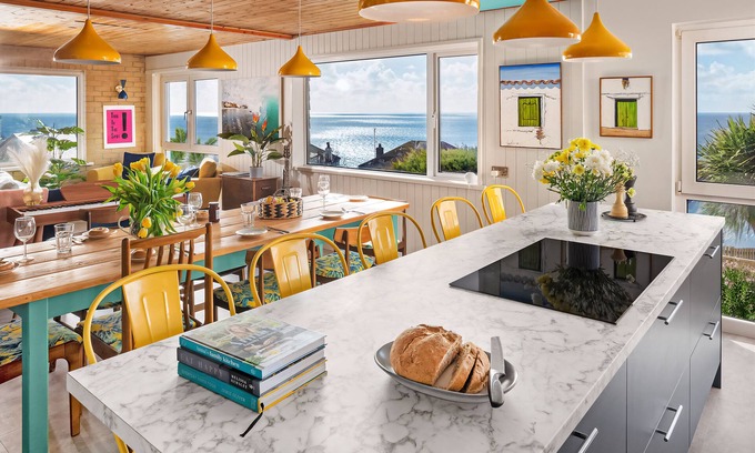Porthleven Haus | Sunset Beach House, Porthleven, with panoramic sea views. Comfortably sleeps 10