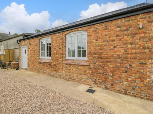 Towcester Haus | Sunset Cottage