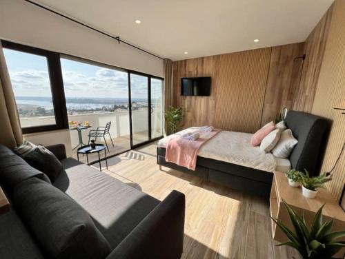 Torralta Wohnung | Sunset Lagoon Studio ALVOR, ALGARVE