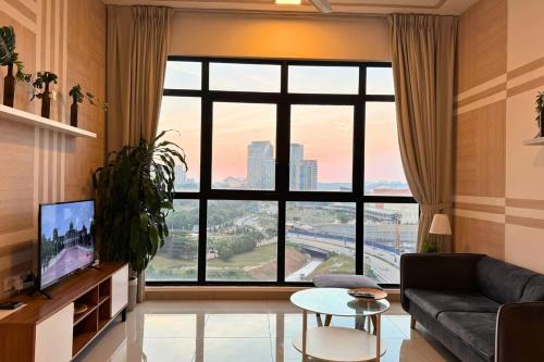 Gua Wohnung | Sunset View Stay at Conezion IOI