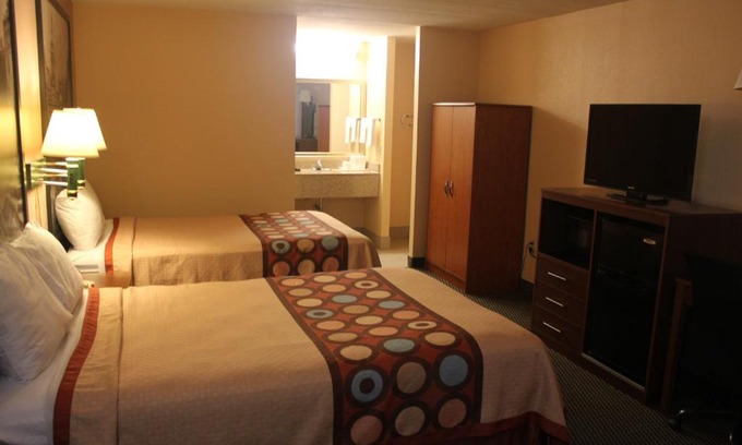 Laurel Hotel | Super 8 by Wyndham Laurel