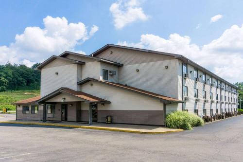 Zanesville Hotel | Super 8 by Wyndham Zanesville