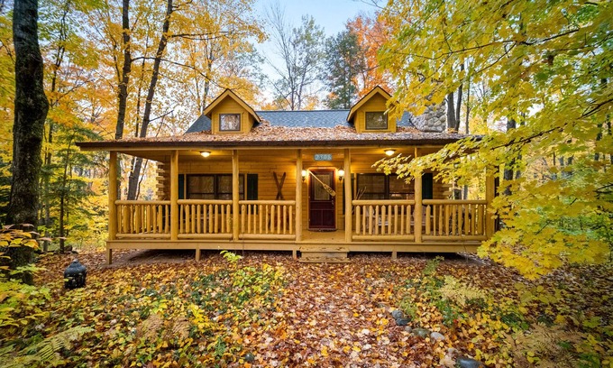 Alanson Kabine | Super Gemütliche Blockhütte - für 9 Personen