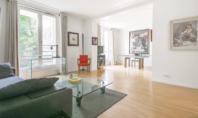 Neuilly-sur-Seine Wohnung | Hervorragendes, 49 m² großes Studio in Neuilly sur Seine in der Nähe des Geschäftsviertels La Défense