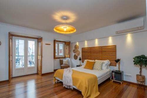 Alfama Wohnung | Superb Apartments Overlooking Graça in Lisbon