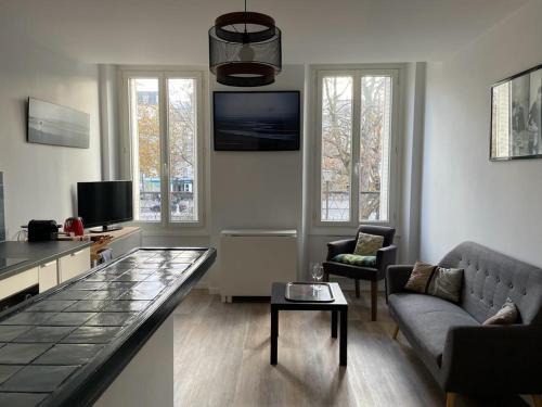 Charonne Wohnung | Superbe 2 pièces proche Nation