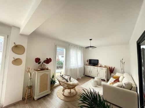 Vaux-les-Saint-Claude Wohnung | Superbe appartement avec salle de jeux