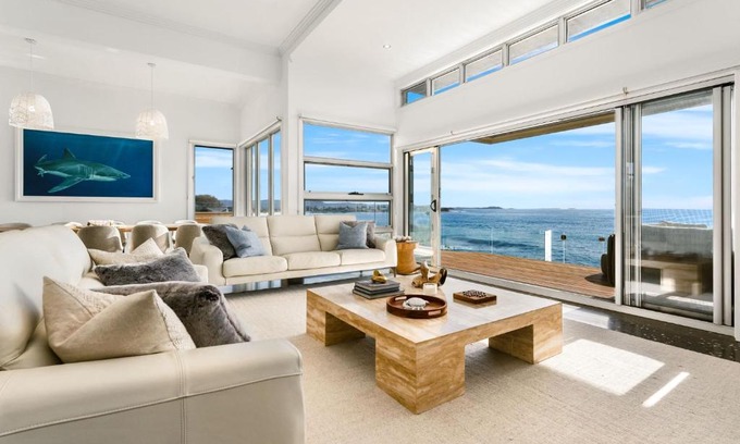 Shellharbour Haus | Surf Beach House