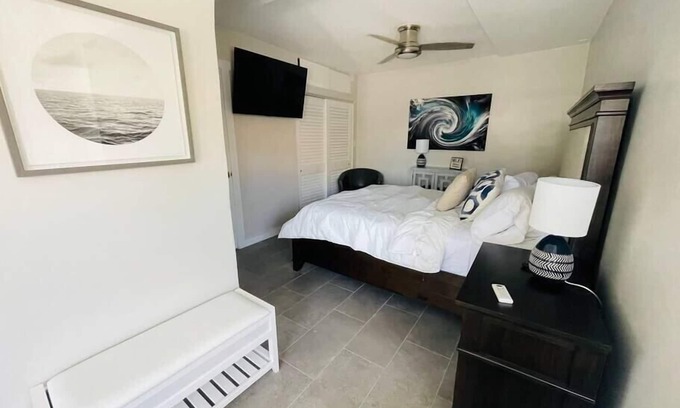 Orlando Beach Resort | Surf's Up #6 - Direct River Access w/ Beach and Dock