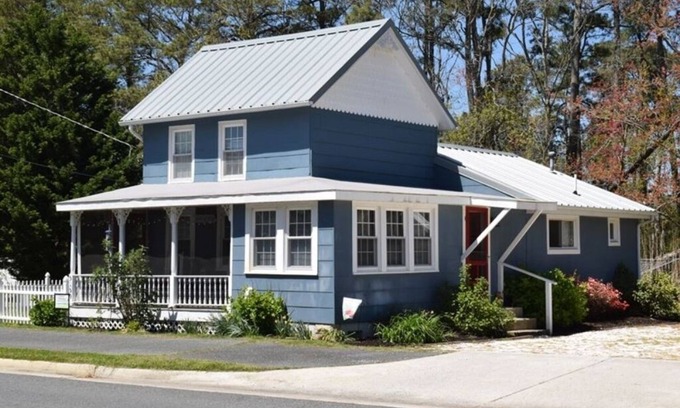 Deep Hole Haus | Surf & Wind- Cozy Quiet Cottage