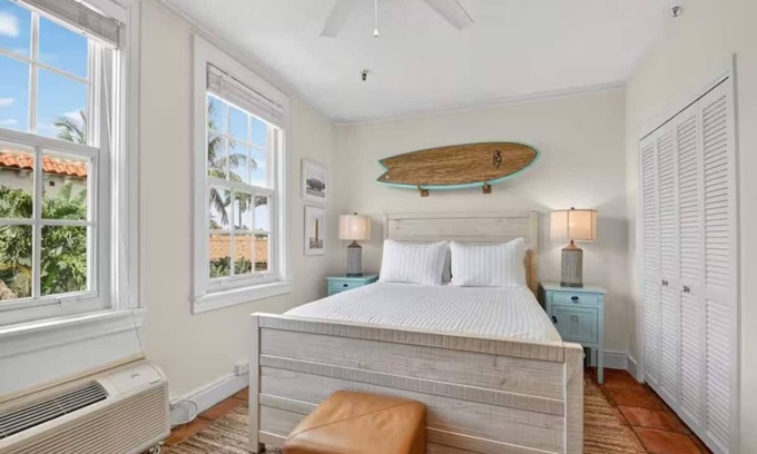 Palm Beach - West Palm Beach Eigentumswohnung | Surfs Up Palm Beach Steps To Beach Heated Pool