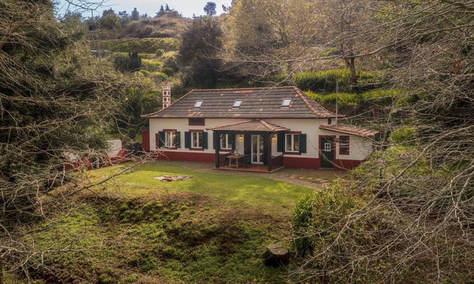Camacha Hütte | Surrounded by Nature - Casa da Cebola