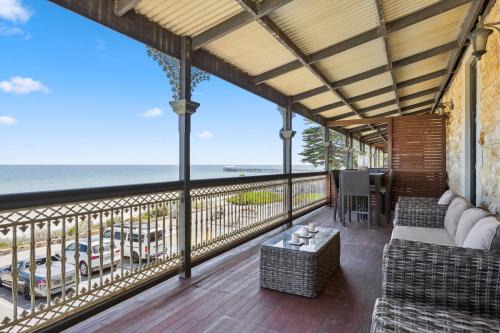 Henley Beach Wohnung | Swainson at Del Monte
