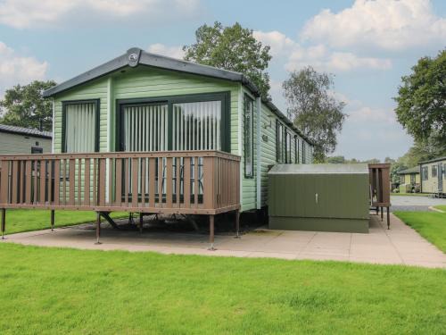 Aymestrey Haus | Swan