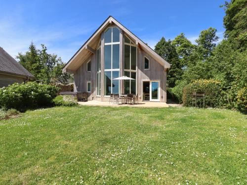 Eleighwater Haus | Swandown, 14 Goldenhaye