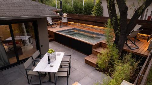 Litochoro Wohnung | Sylvia Camping & Luxury Suites, Panel Hospitality Homes & Villas