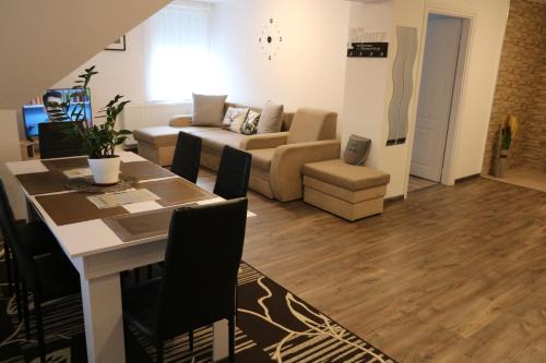 Hortobagy Wohnung | Szalakóta Apartman