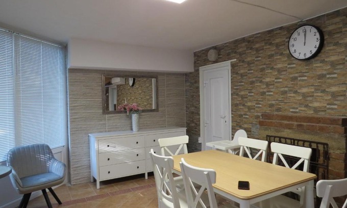 Hodmezovasarhely Haus | Szitakötő vendégház