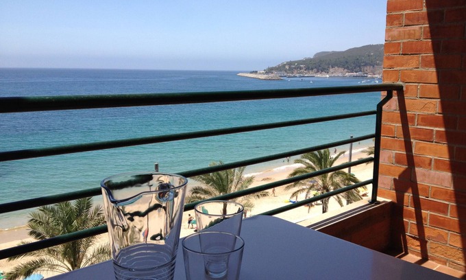 Sesimbra Wohnung | T2 Erste Strandlinie