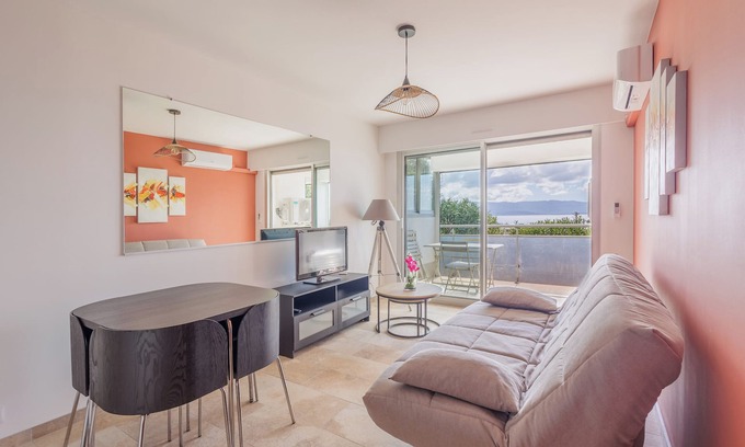 Le Ricanto Wohnung | T2 Meerblick klimatisiert + wifi & neu renoviert ideal gelegen in Ajaccio
