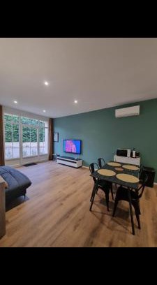 Giroussens Wohnung | T3 de 60 M2 avec parking à 3 min de l autoroute