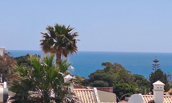 Areias de Sao Joao Wohnung | T3, espaçoso, wifi, a/c, junto à praia!