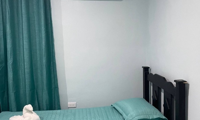 Guaycara Haus | Tabacon House cr