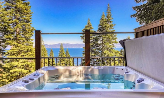 Talmont Haus | Tahoe Lakeview - Hot Tub/Beach Access/Game Room/Gym
