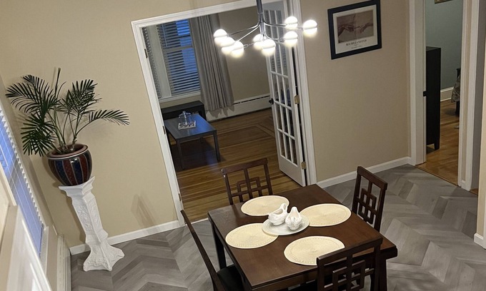 Pawtucket Wohnung | Take a break and unwind at this peaceful oasis.