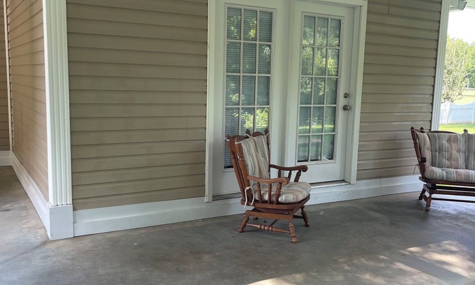 Oxford Haus | Talladega Nights Bedroom and Bath with Separate Entrance, on Choccolocco Creek.