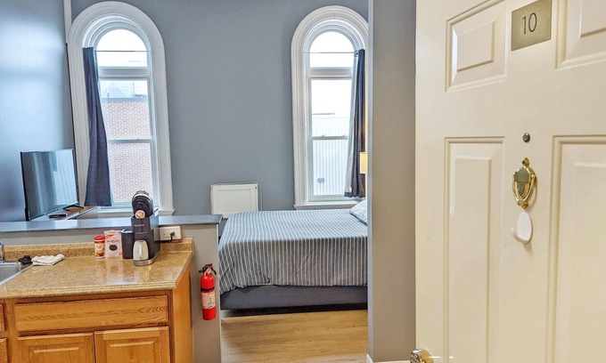 Bay City Wohnung | Tanner Bldg Apt 10 - Studio (Downtown)