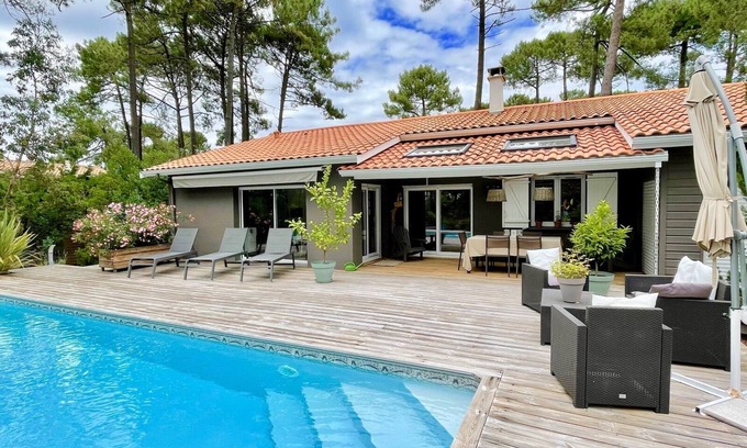 Lacanau-Ocean Haus | Geschmackvolles Haus mit tollem Poolbereich