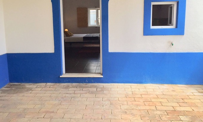 Santo Estevao Villa | Casa da Pedra Azul