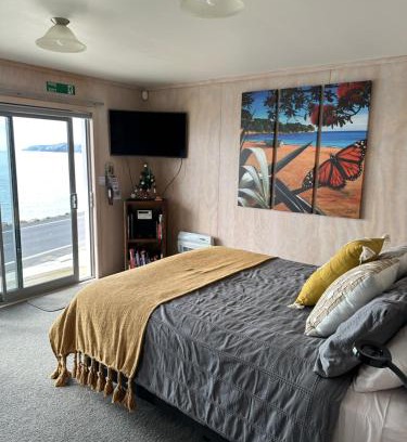 Tapu Bed & Breakfast | Te Mata Bay Seaviews