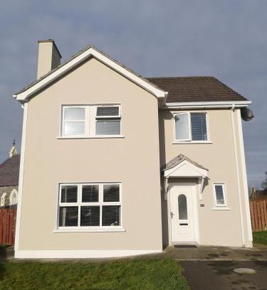 Newtown Cunningham Haus | Teach Abhaile Donegal