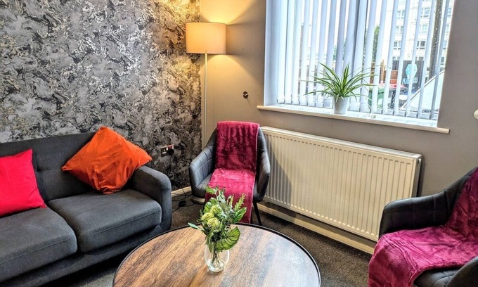 Telford Haus | Tempting Telford, 4BR Home, 3 Bathrooms, Parking