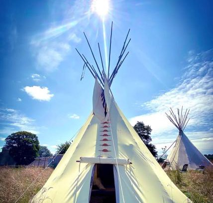 Trebry Sonstige | Terra-Tipike, Tipi à la ferme entre Terre et Mer