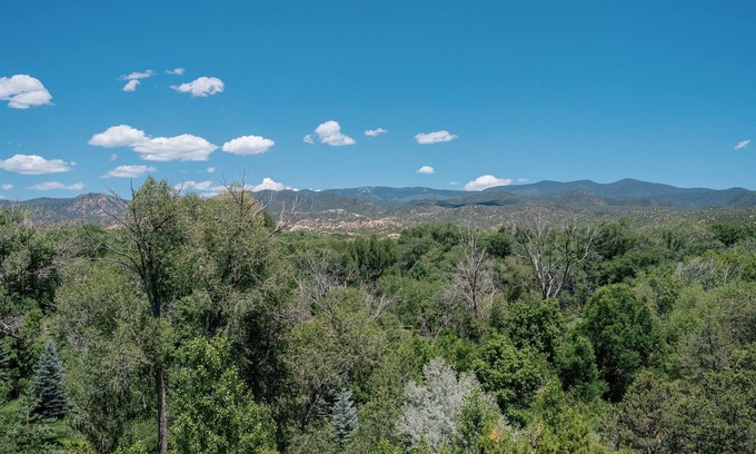 Tesuque Bed & Breakfast | Tesuque Outpost |3 Casitas |Best views in Santa Fe