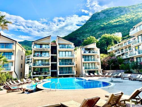 Przno Wohnung | Teuta Azure Apartment - Blue Horizont Complex, Sveti Stefan