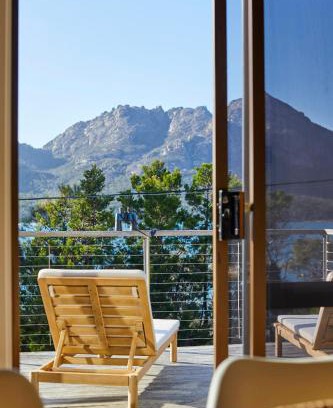 Coles Bay Haus | The Arthouse Freycinet