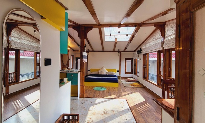 Chhota Shimla Wohnung | The Attic Suite at Shimla Gypsy with 360° view and a sky roof