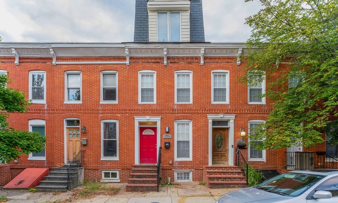 Downtown Baltimore Haus | The Baltimore Nest, Stadium Walkable, Big Rowhouse