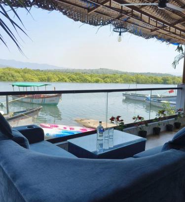 Patnem Haus | The Bay Talpona Guest House