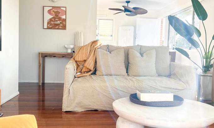 Woorim Haus | The Beach House on Bribie Island