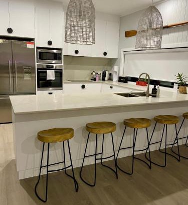 Primrose Sands Haus | The Beach House @ Primrose Sands