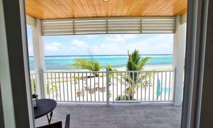 Colliers Bay Eigentumswohnung | GRAND OPENING SPECIAL - FEBRUAR UND MÄRZ - NAGELNEUES BETT UND FRÜHSTÜCK!
